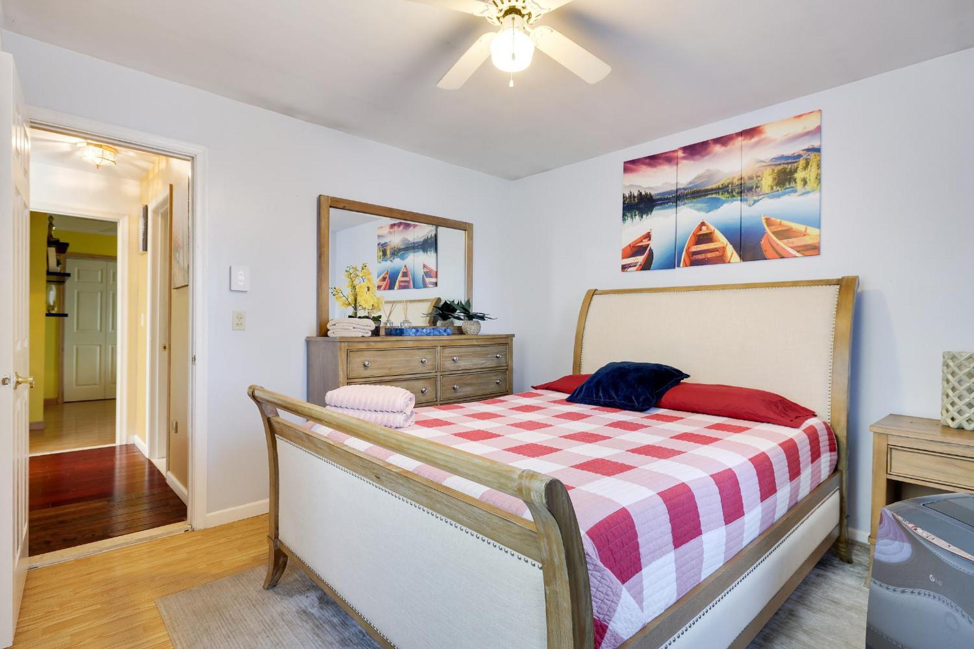 Zen Den - Pocono Lakefront With Hot Tub ! Pocono Summit Экстерьер фото